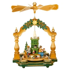 Hubrig Volkskunst Pyramide "Grosmutters Weihnachtsstube" Sale